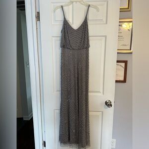 Adrianna Papell Women's Art Deco Beaded Blouson Gown- size 4 in Silver/lead
